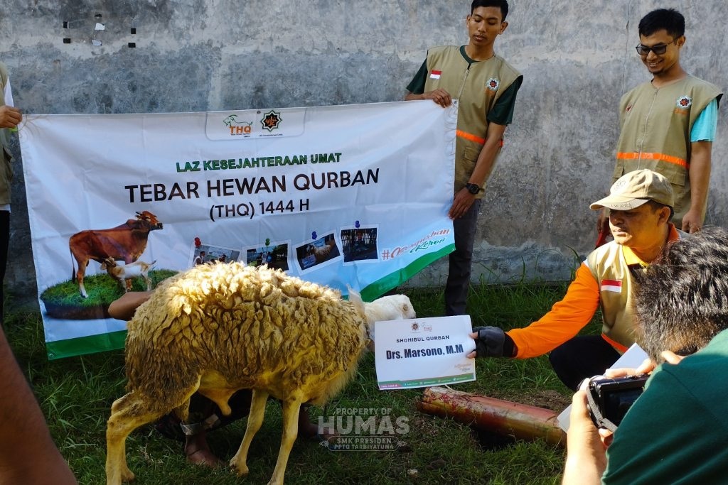 TEBAR HEWAN QURBAN BERSAMA YASKUPI