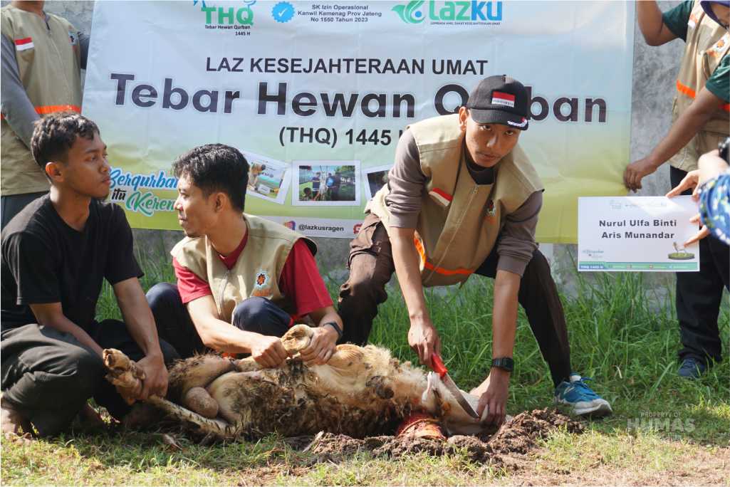 Merayakan Idul Adha Bersama: SMK Presiden dan LAZKU Sragen